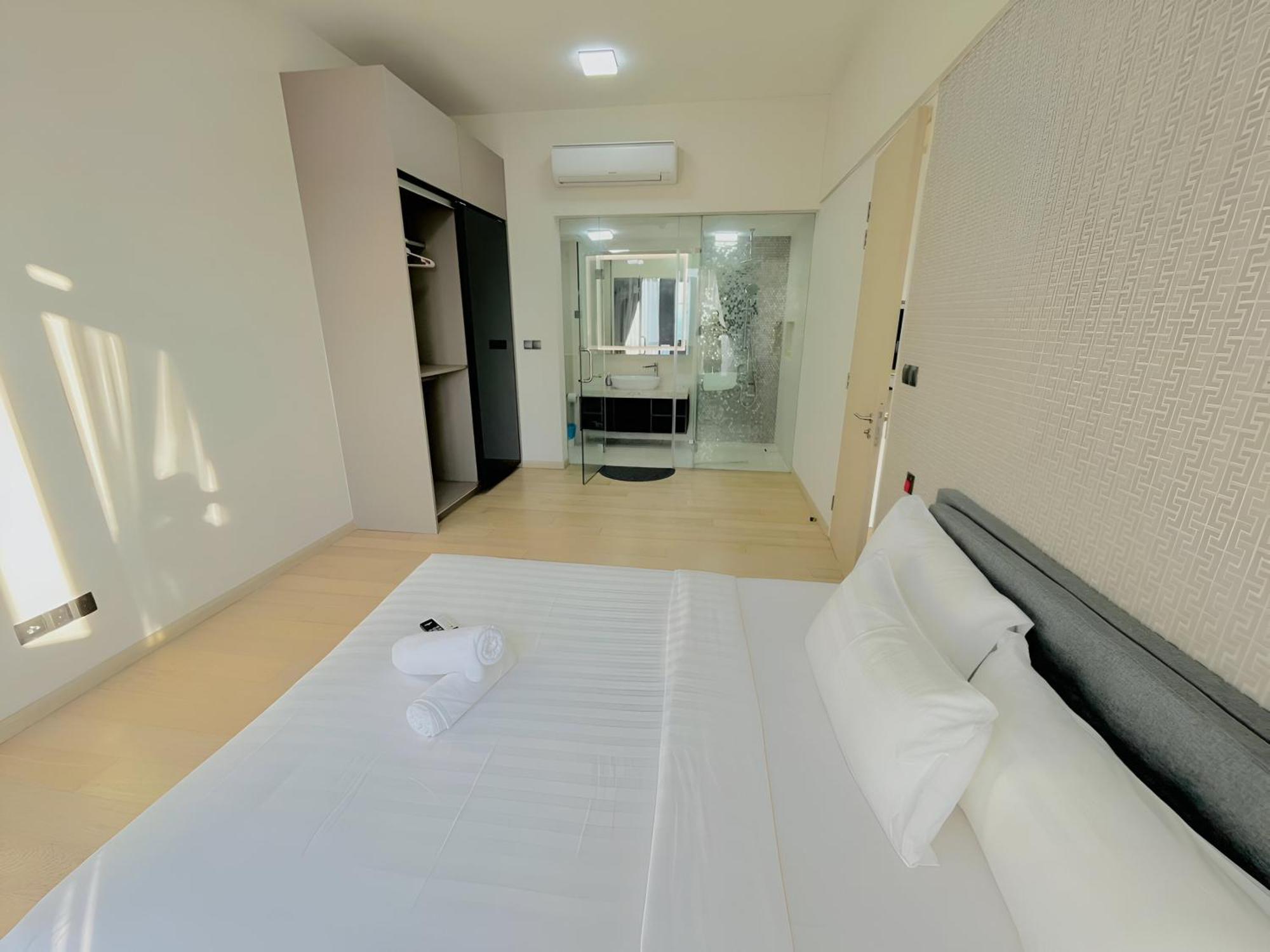 By Star Residences