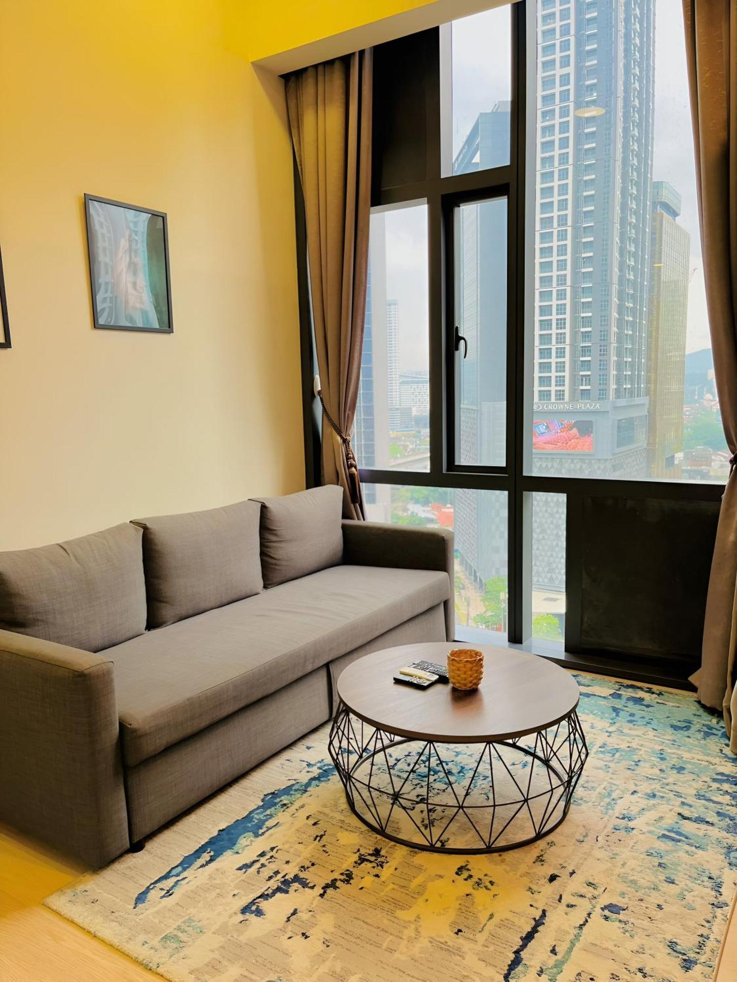 By Star Residences