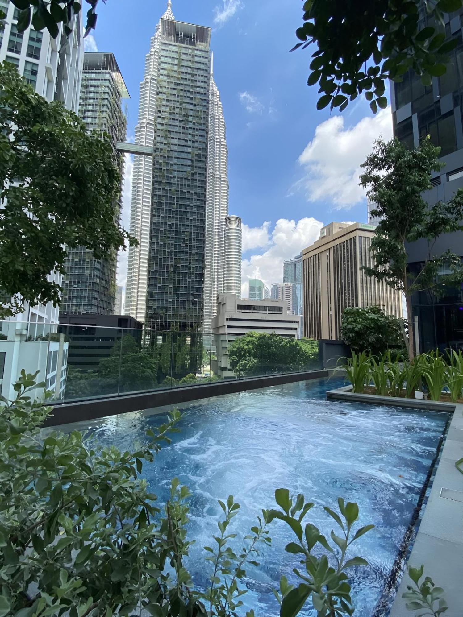 By Star Residences